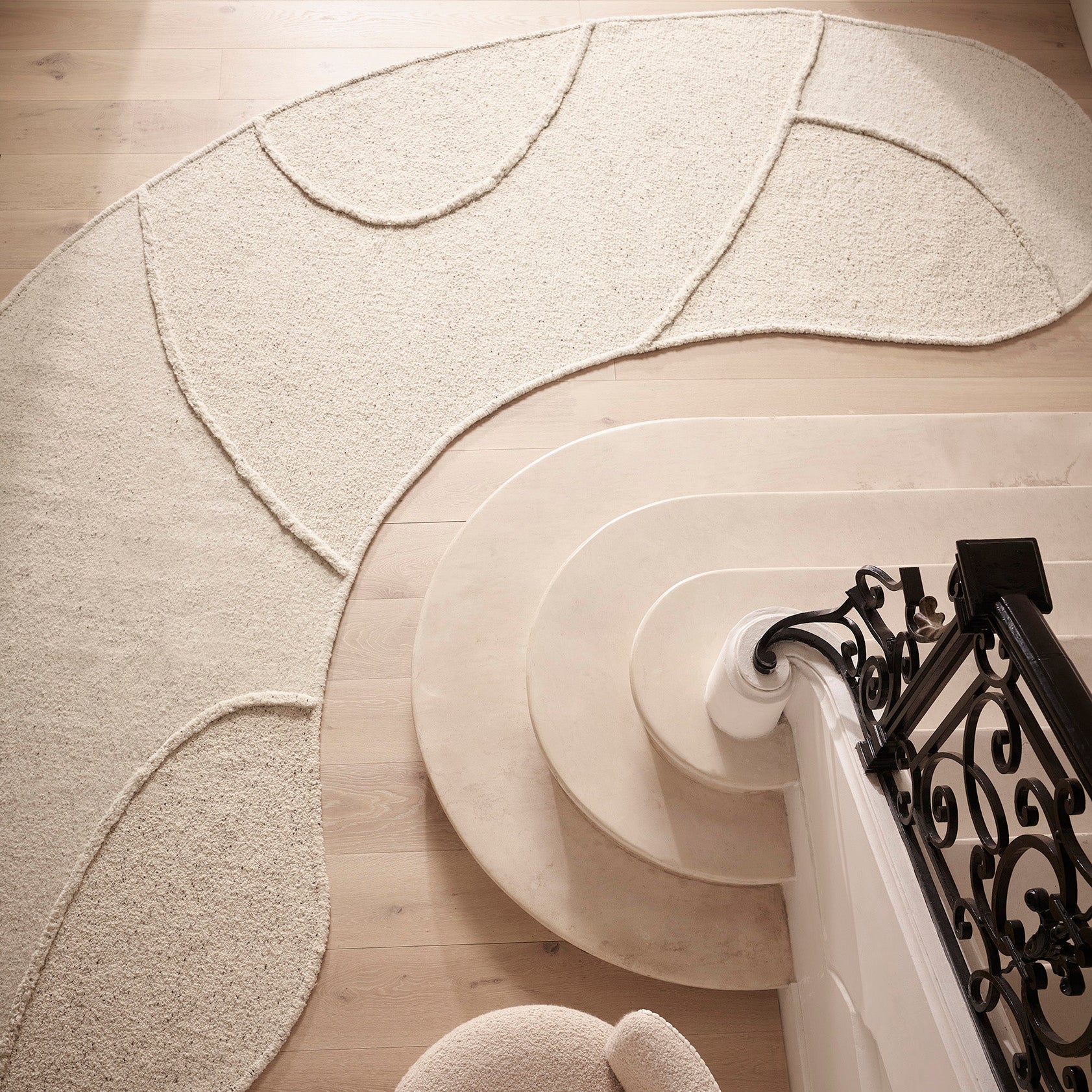 Flow 'Snow Cap'- 14'9"W x 13'L