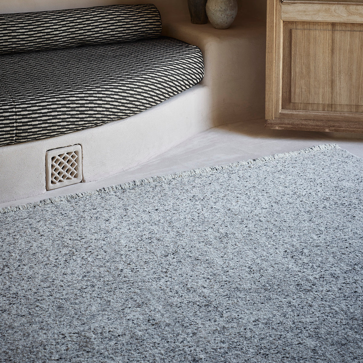 Speckle &#39;Appaloosa&#39; - 9&#39;W x 12&#39;L