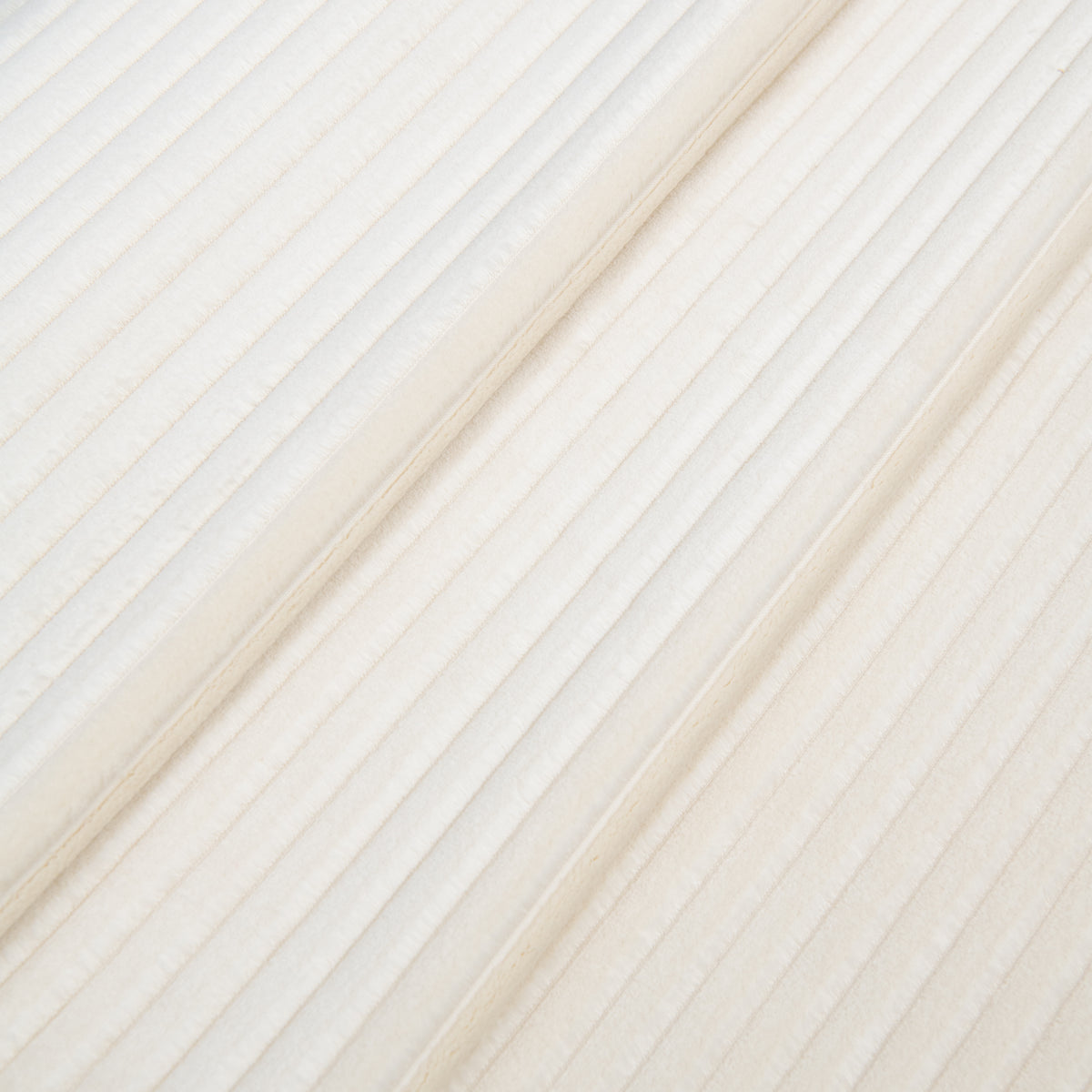Brie (2-8528)