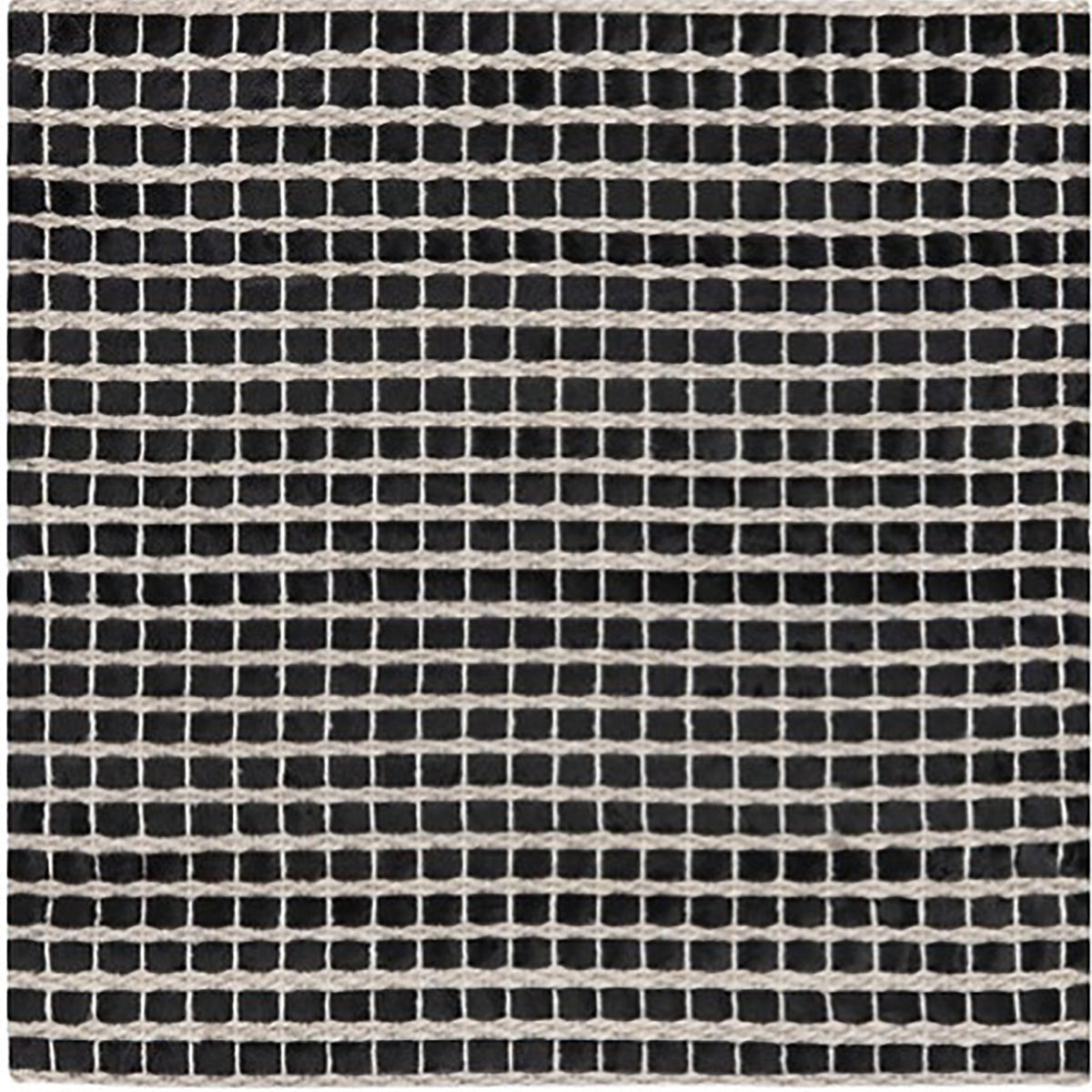 Black (1-3943)